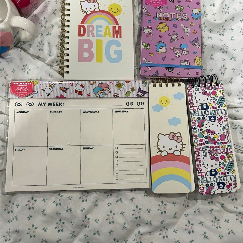 New Hello Kitty stationary